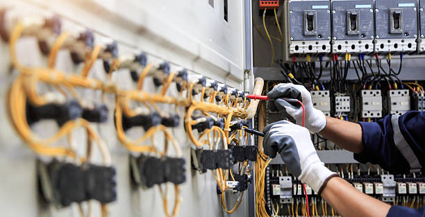 Professional Electrician technician working in South Plainfield, NJ